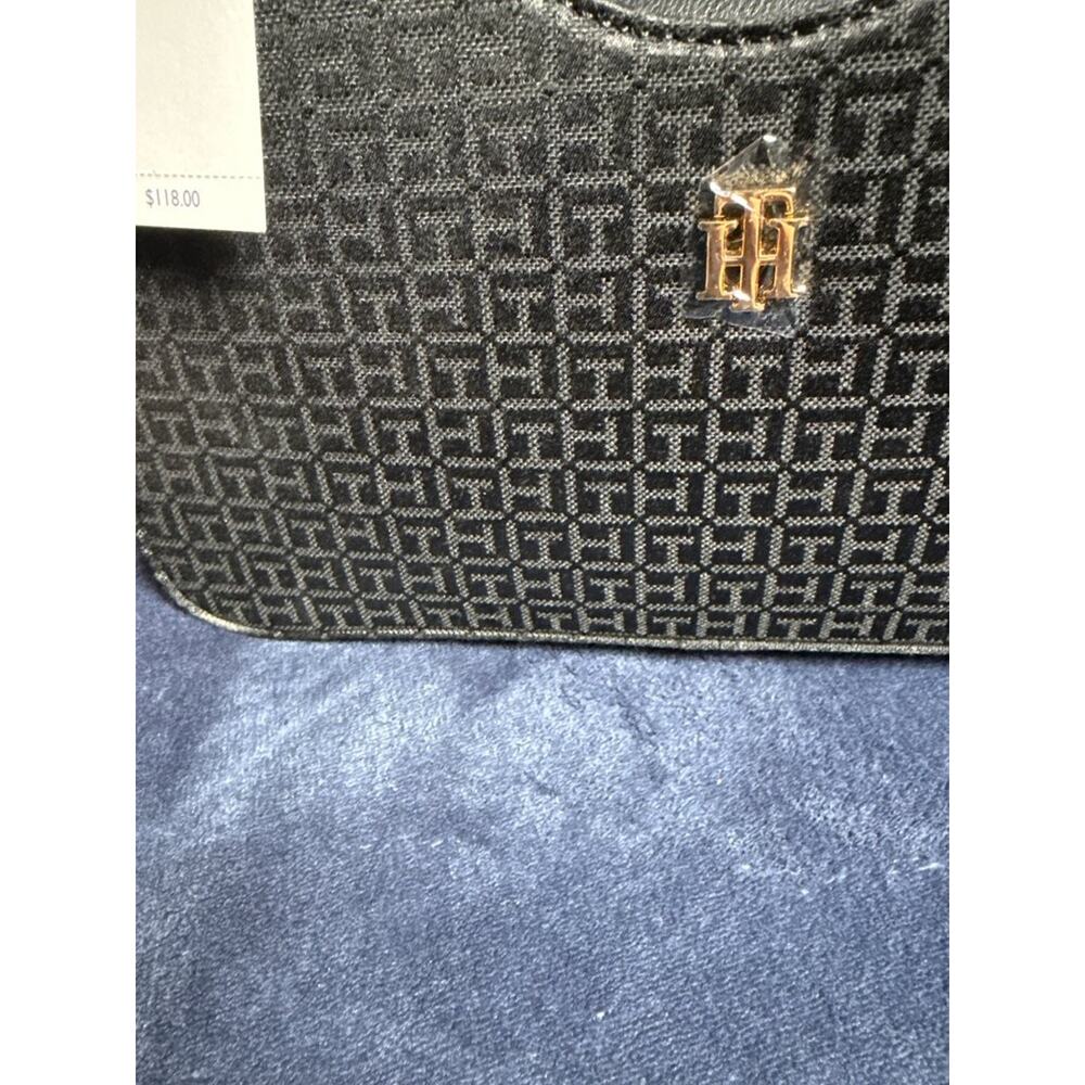 Tommy Hilfiger Monogram Shoulder Bag NWT - Picture 8 of 12